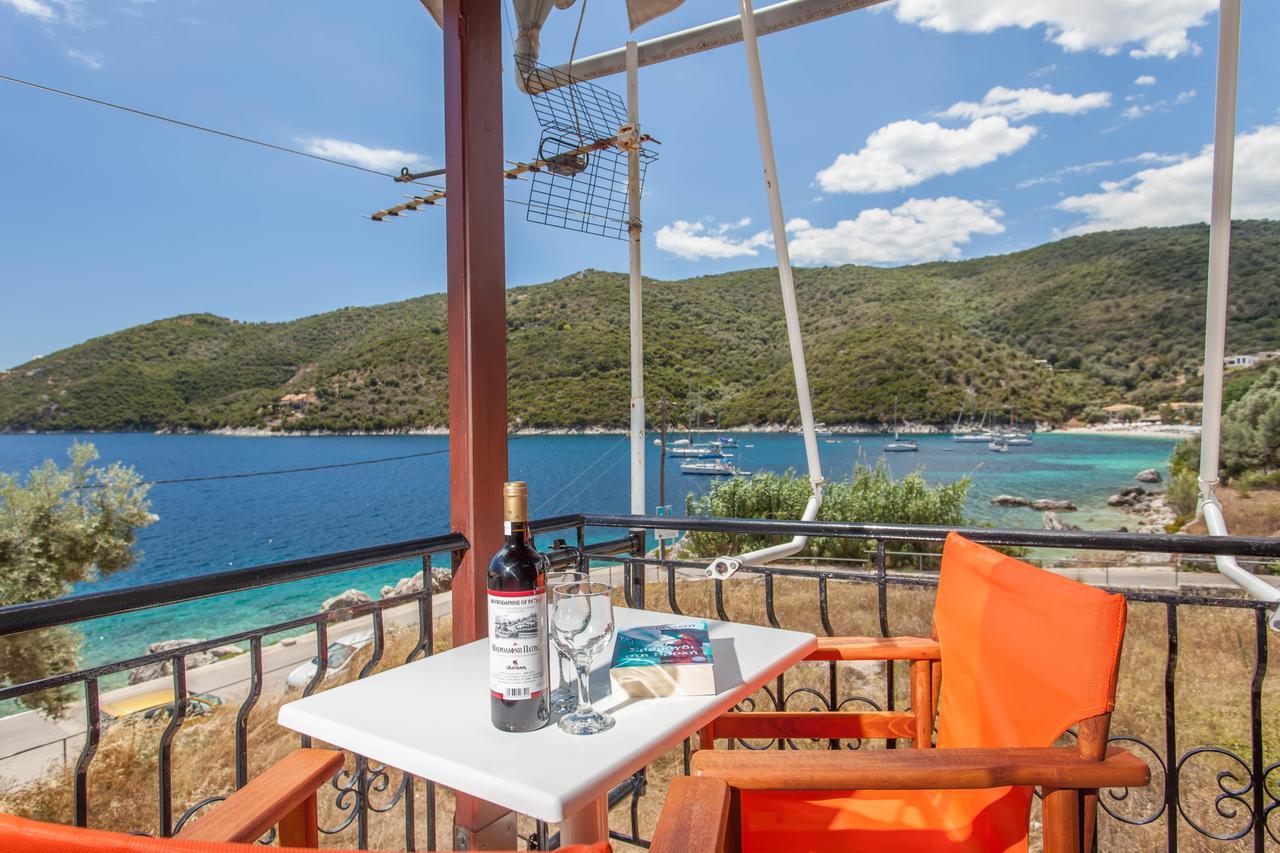 Ionio Sea Poros Studios Mikros Gialos Exterior photo