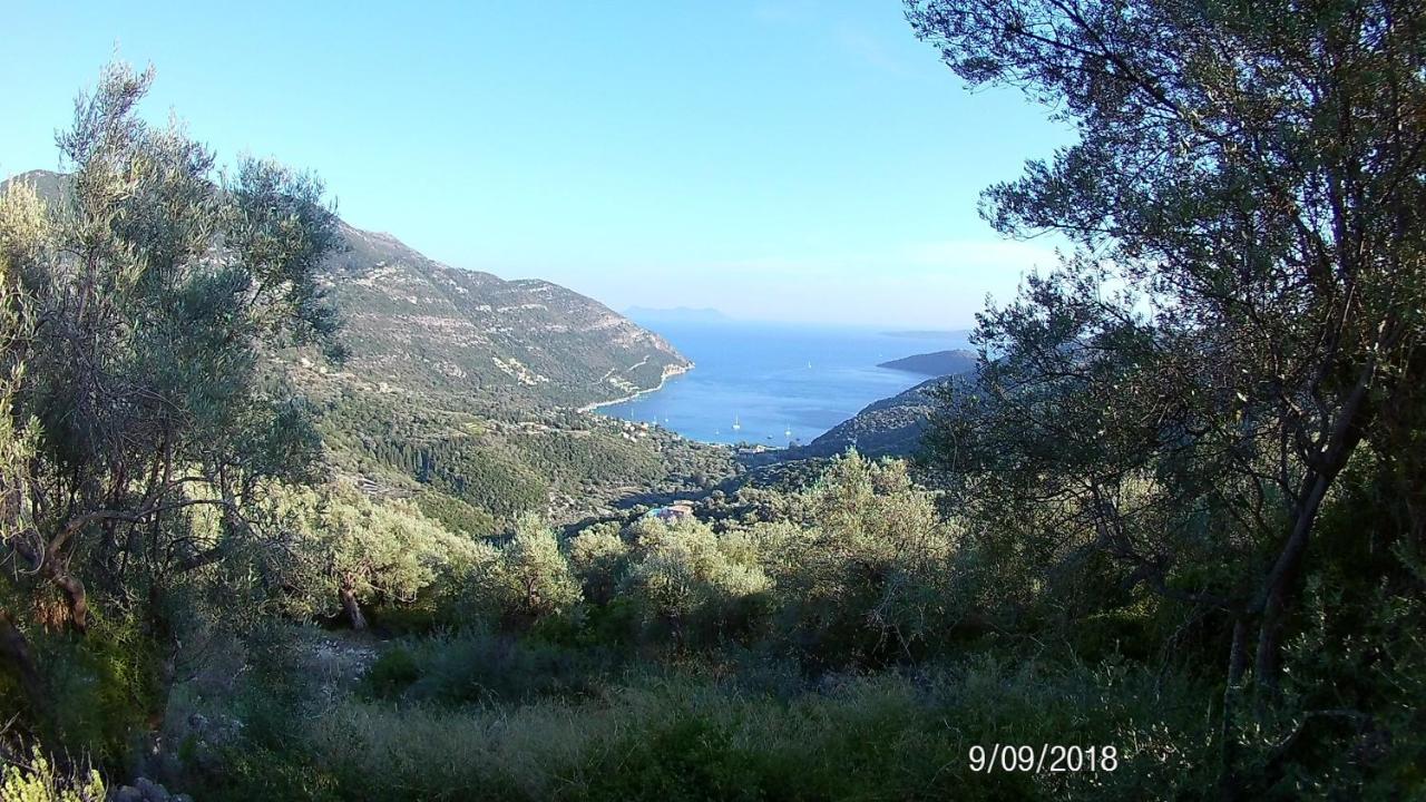 Ionio Sea Poros Studios Mikros Gialos Exterior photo